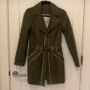 Mariana Márquez Reversible Trench